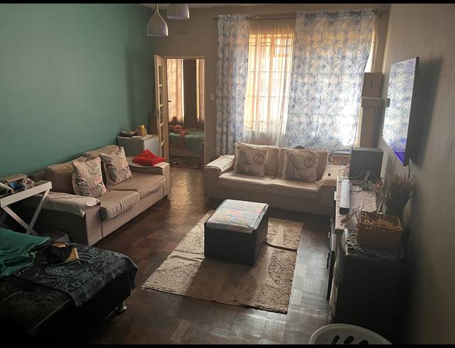 1 BEDROOM APARTMENT FOR SALE IN FLORIDA LAKE